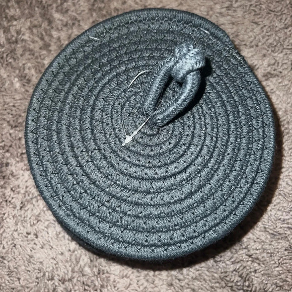 NWT Blue Rope Plant Holder with Lid - Picture 2 of 4